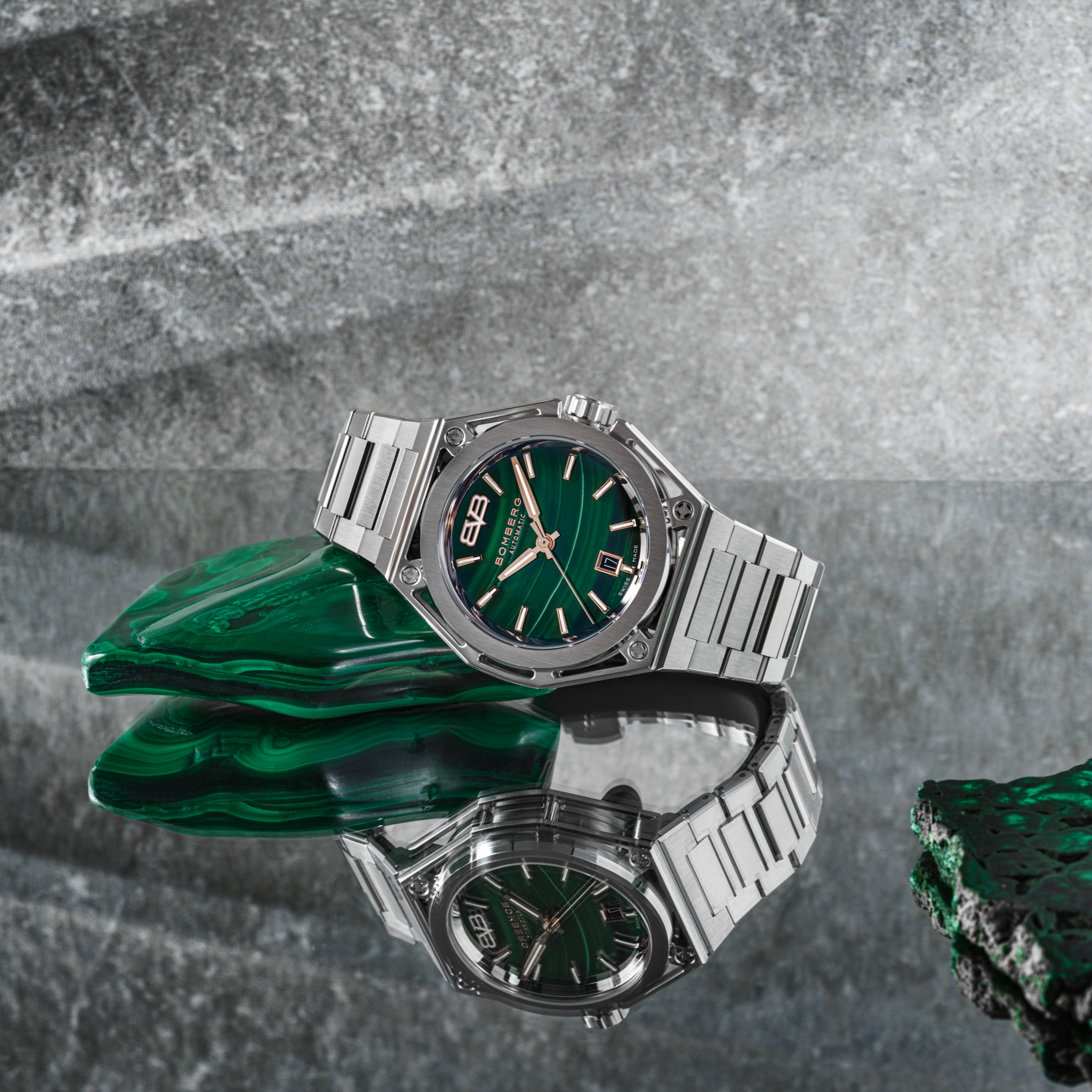 GREENWATCHMIRRORBASELAYERSV1_1_1674c0e8-6aad-4cdd-8263-3e4bfe68eada.png