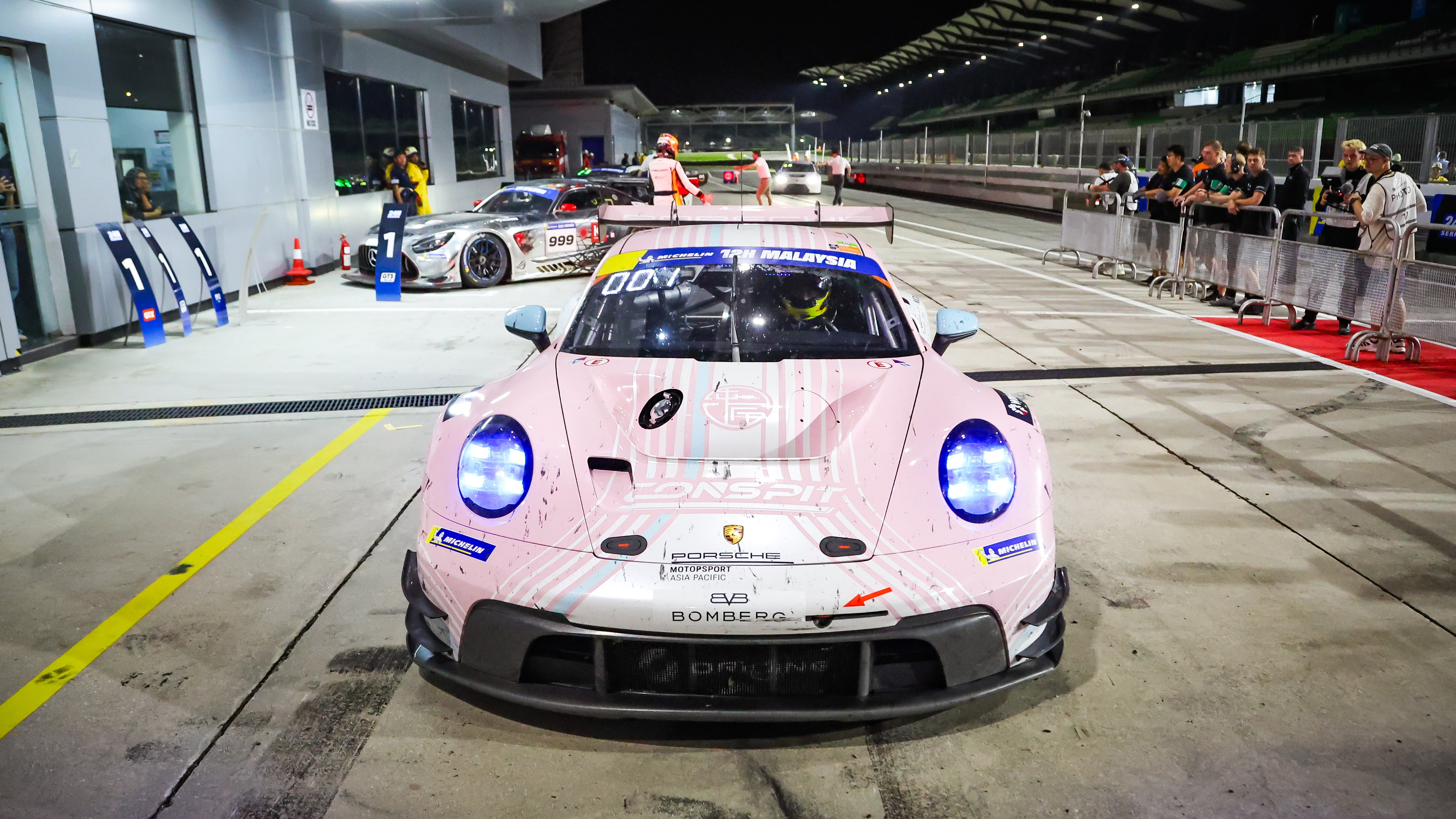 RP_12H_Malaysia_2025_Podium_0001.jpg