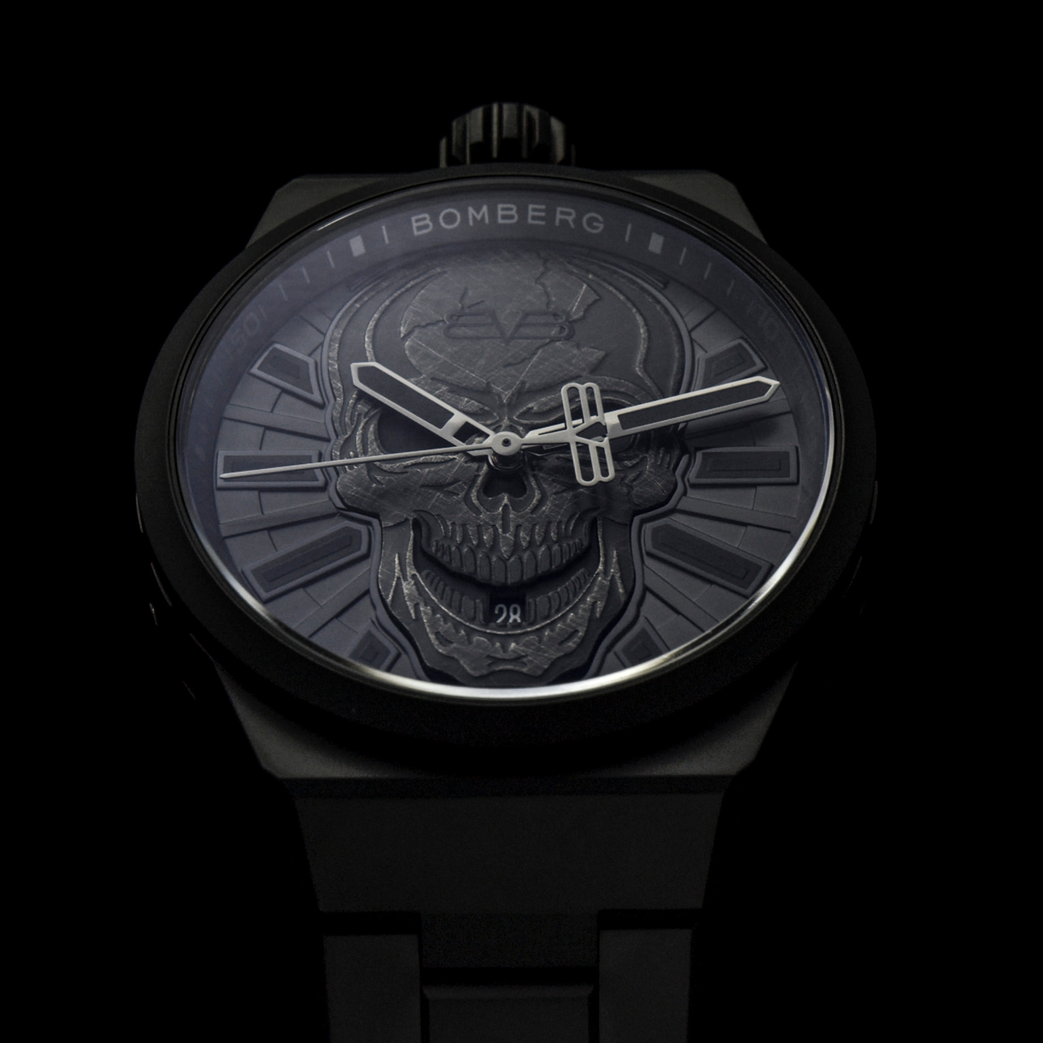 AUTOMATIC ANNIVERSARY BLACK