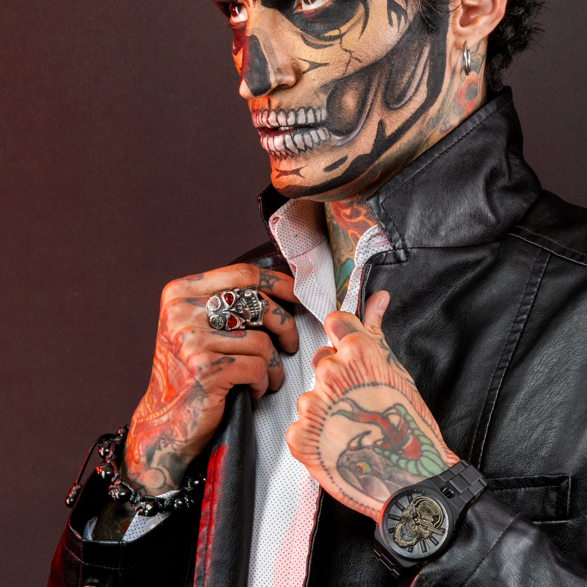 Red-ring-black-skully.jpg