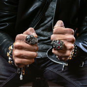 BAGUE HELLBOY YEUX ROUGES